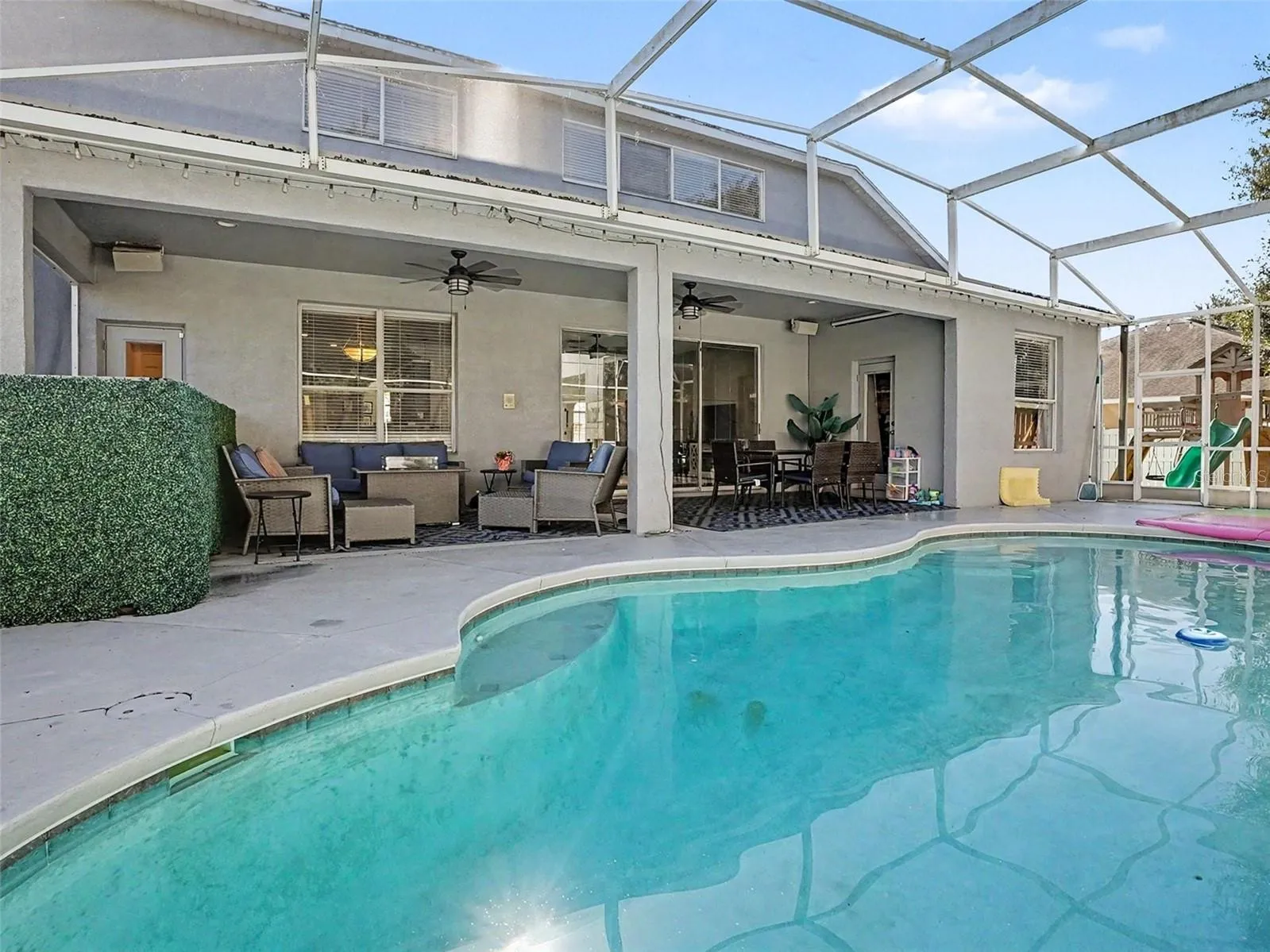 Gorgeous Pool!
