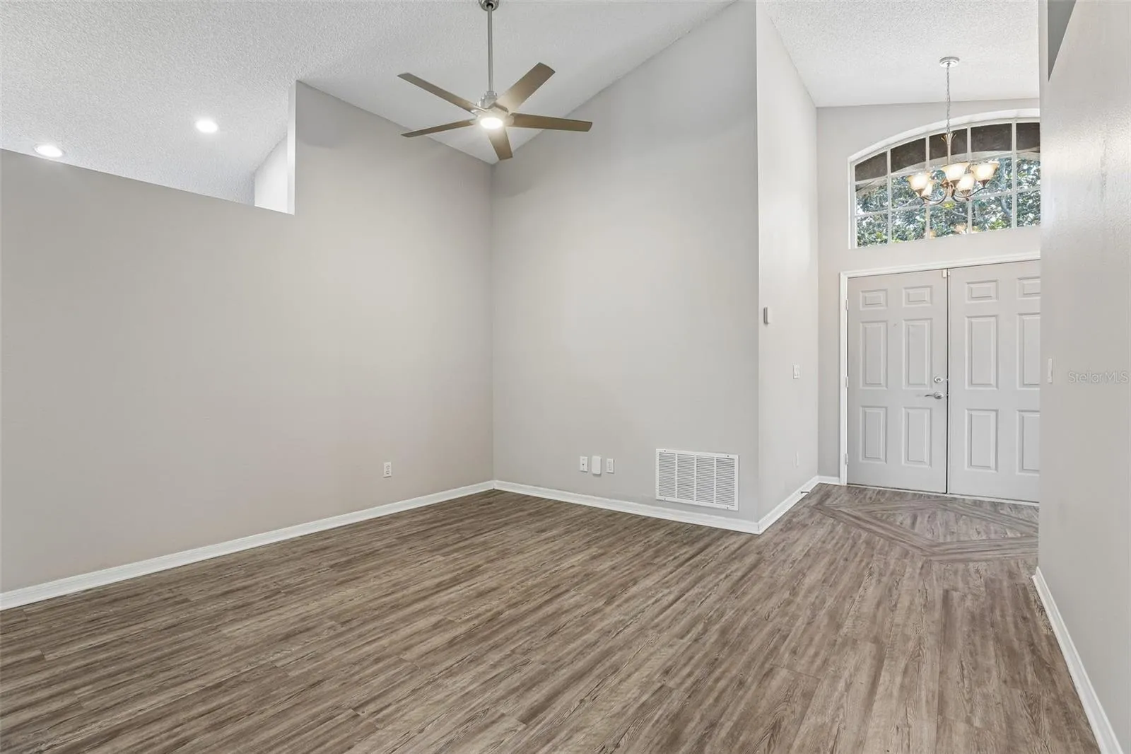 dining living area