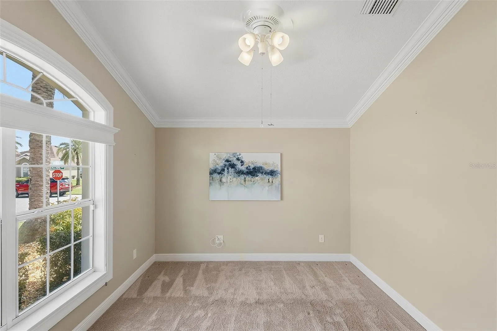 front bedroom/den