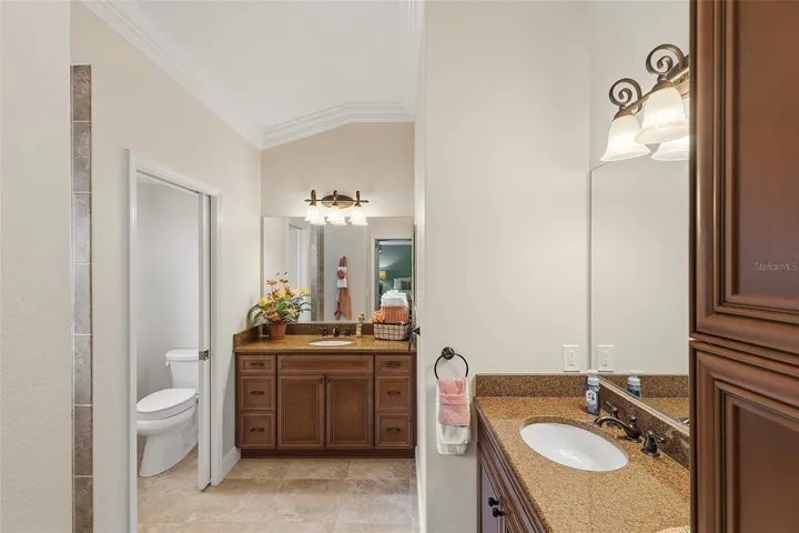 double vanity in primary bathroom