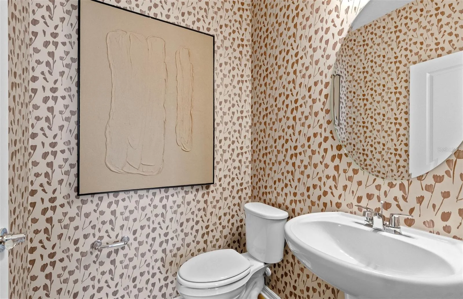 Model Home Design Only. Pictures and furnishings are for illustrative purposes only. Elevations, colors and options may vary. Furniture is for model home staging only.