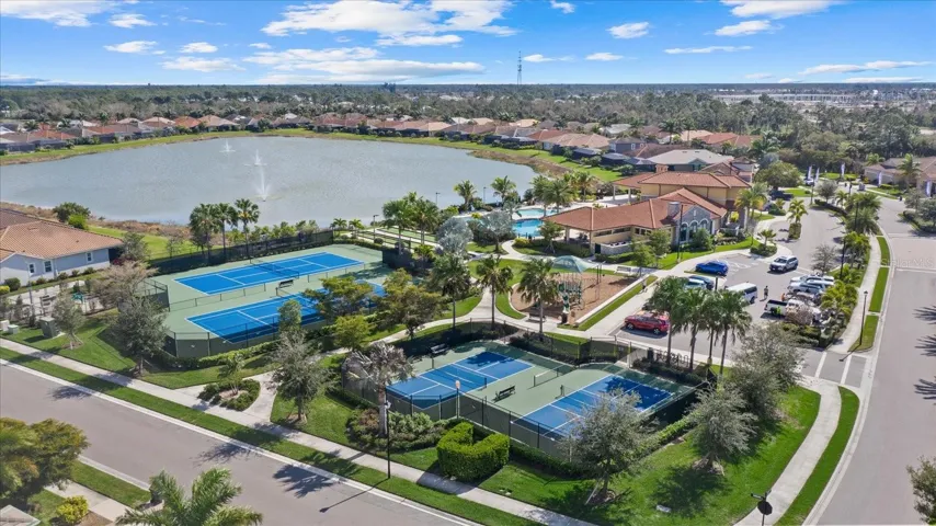 Resort Style Amenities