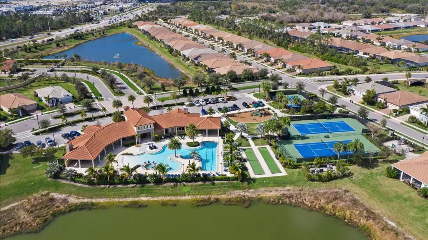Resort Style Amenities