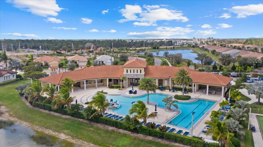Resort Style Amenities