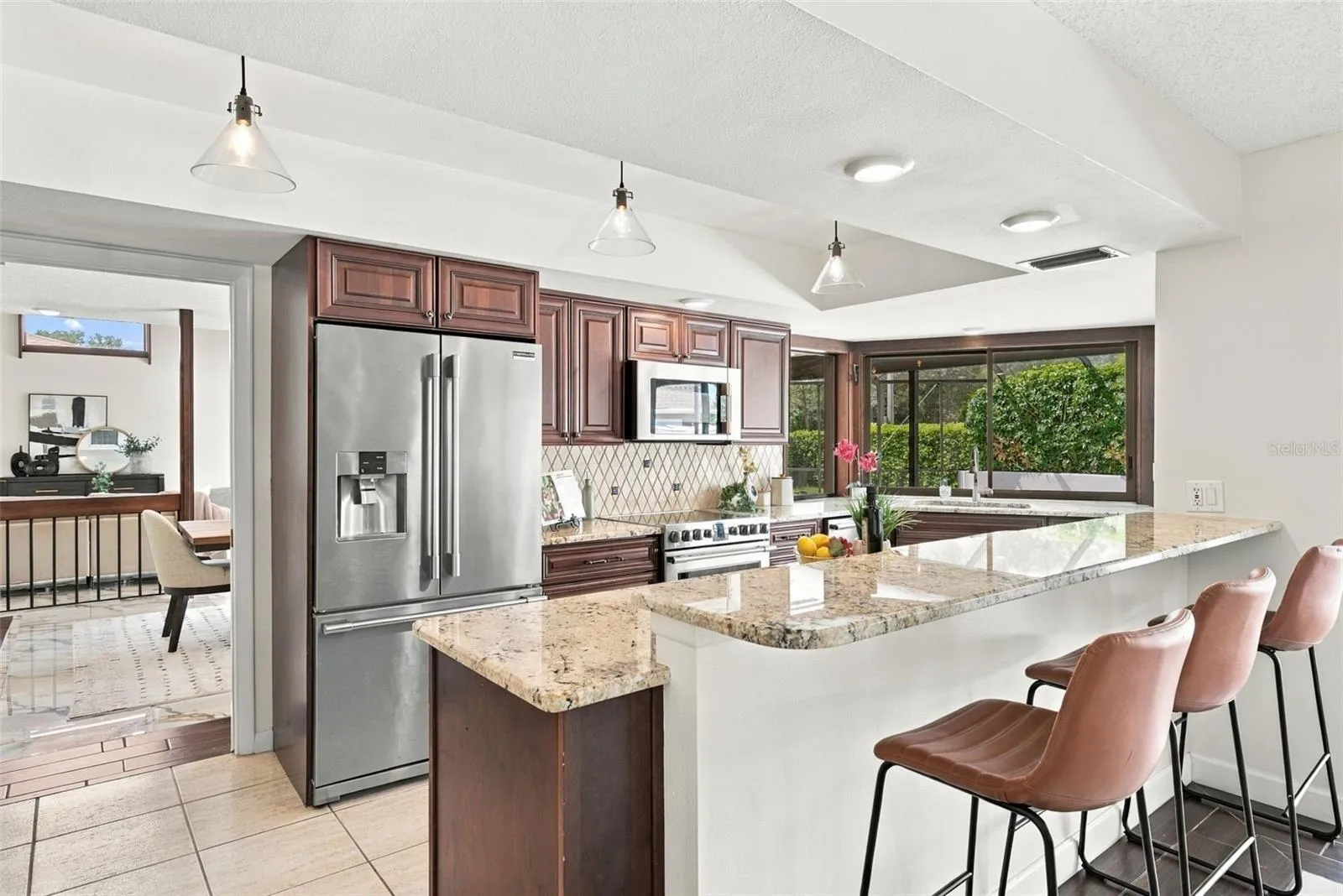 Kitchen Gathering Area