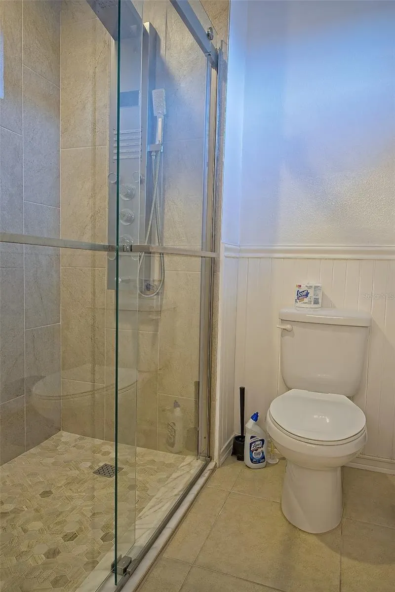 Barthroom 2