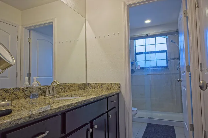 Barthroom 1