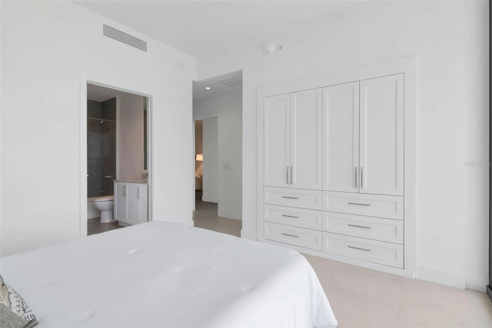 custom closet/cabinetry for guest room