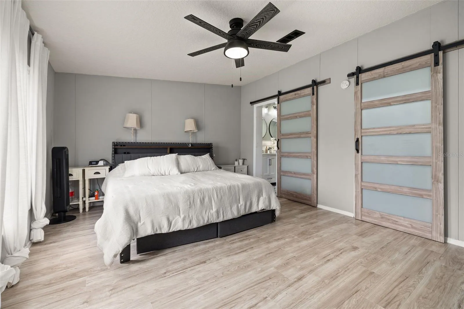 Virtual staging with flooring