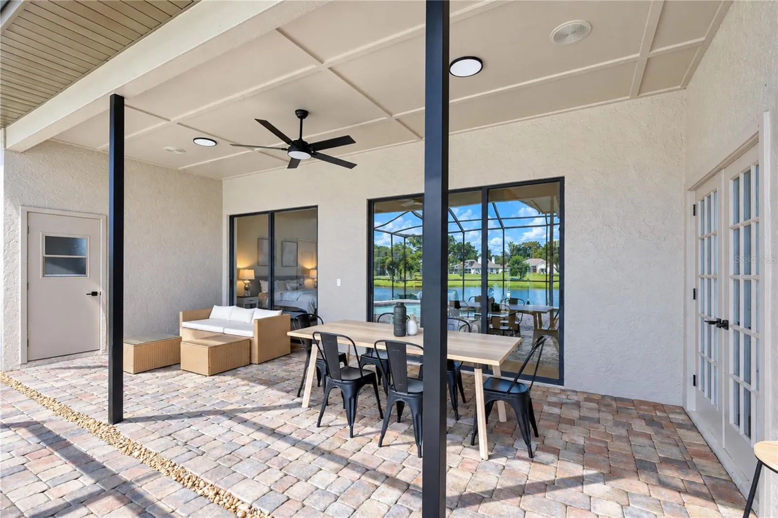 Lanai - Paver Deck