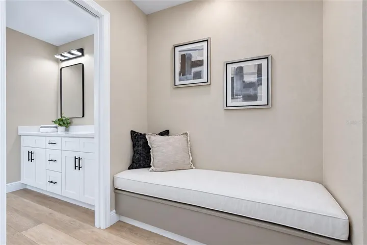 Dressing Area Vanity 2
