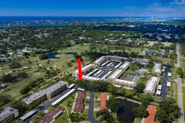 LOCATED CLOSE TO THE GOLF COURSE