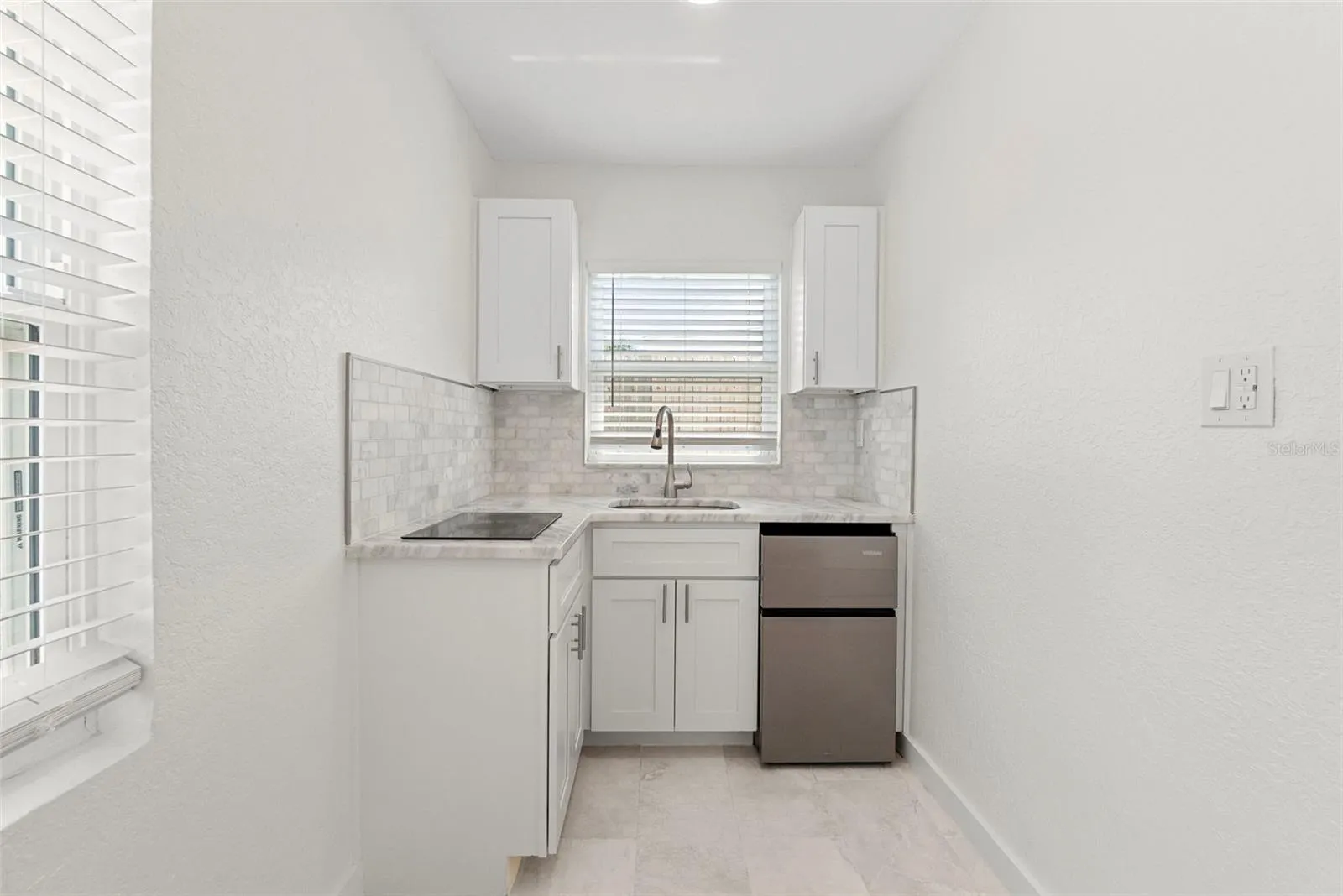 Studio Kitchenette