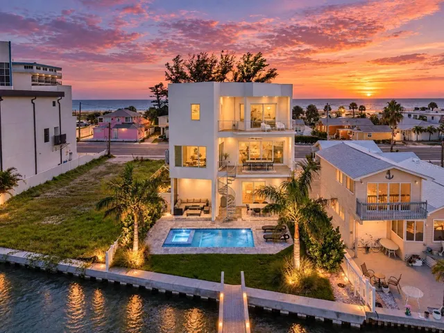 Views of gulf and Intracoastal