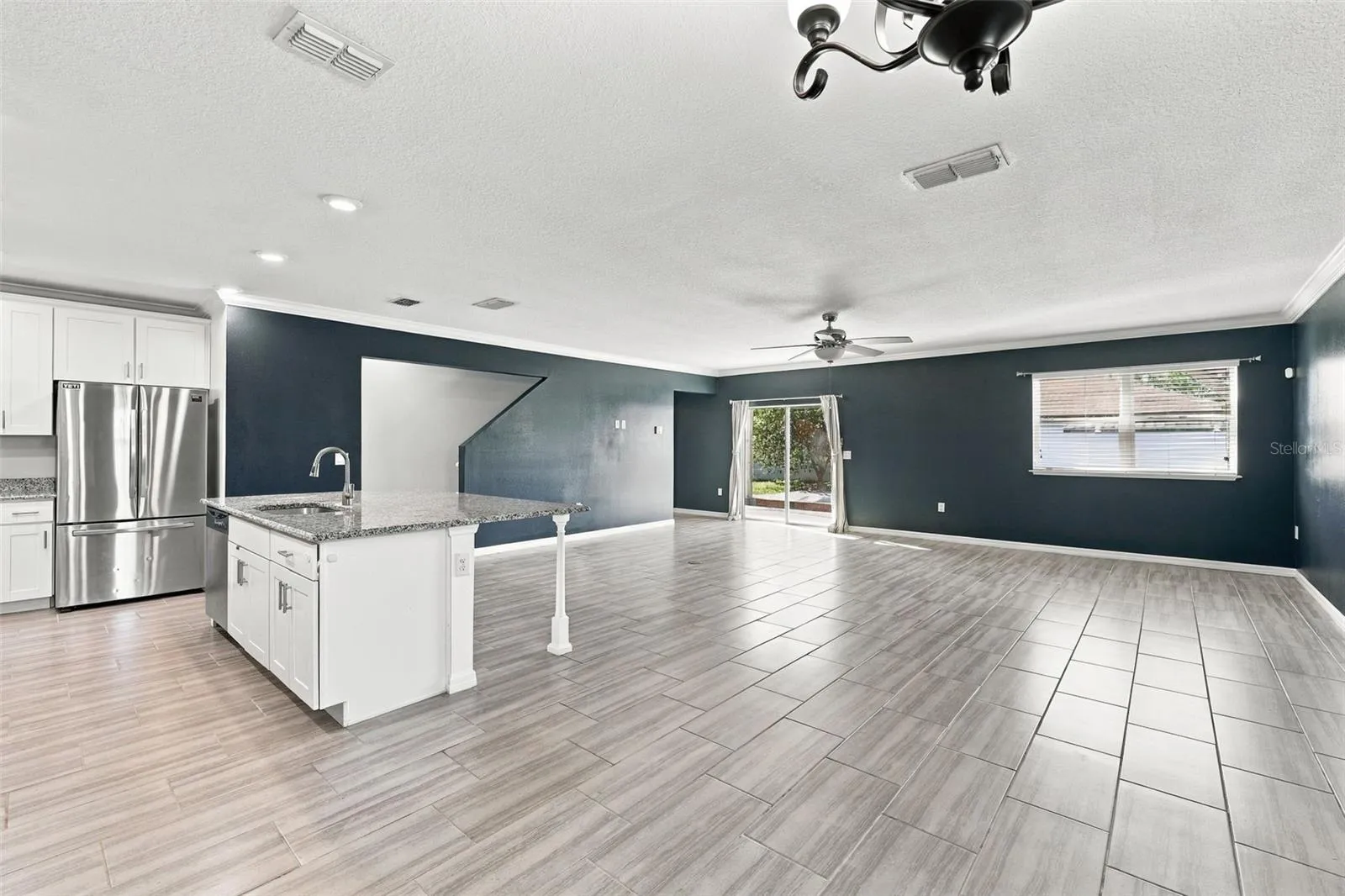 Kitchen/Living Room