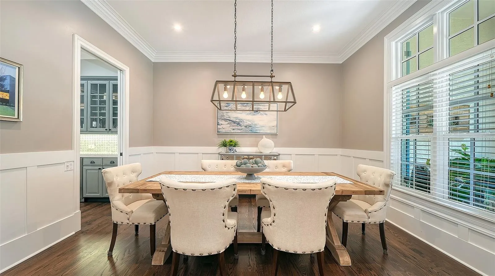 Formal dining