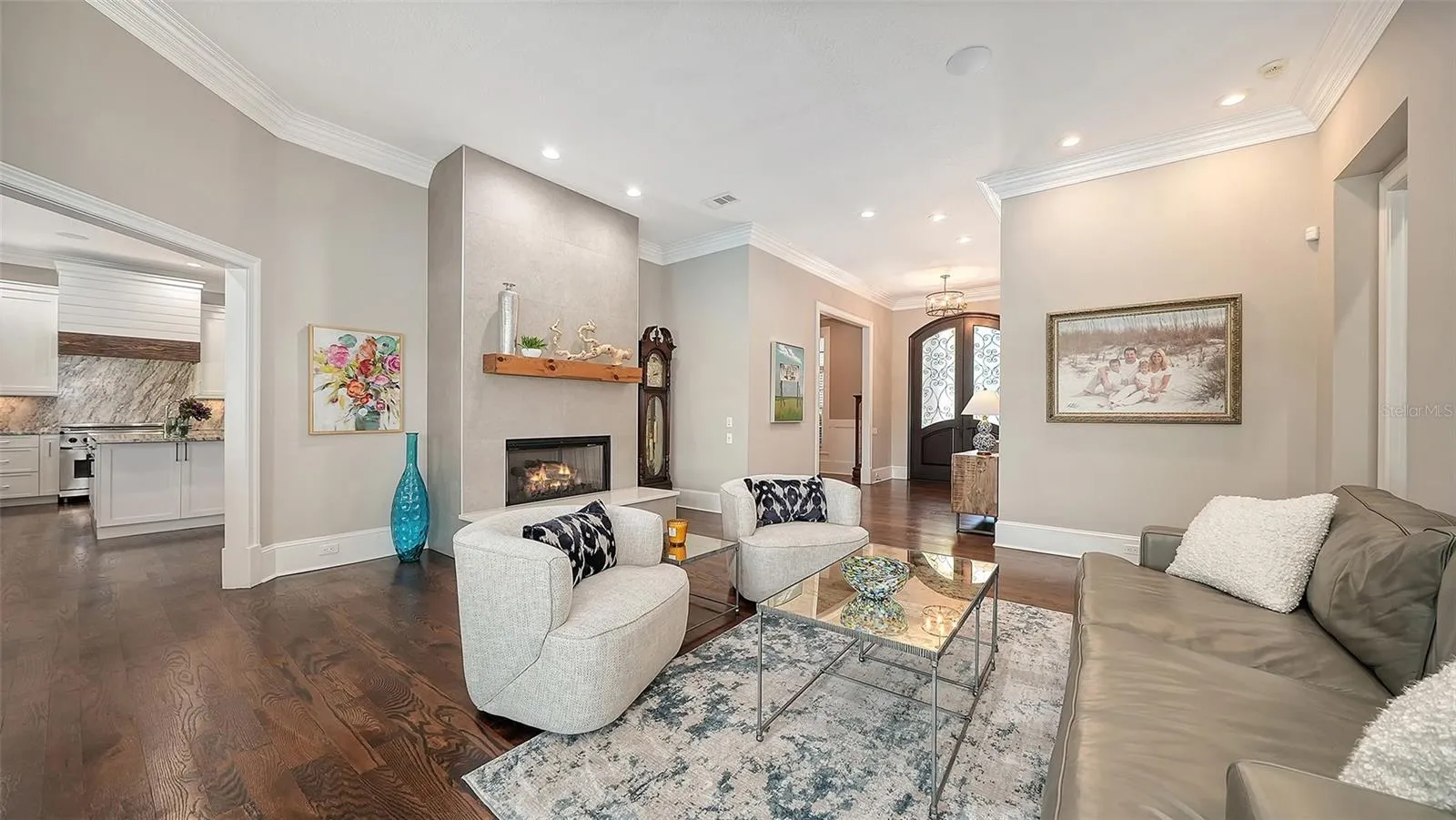 Living Room with gas fireplace