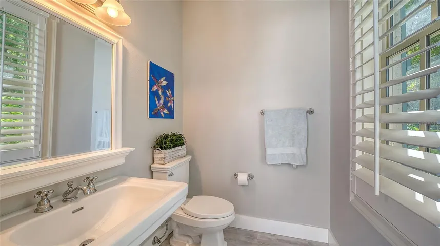 Pool bath