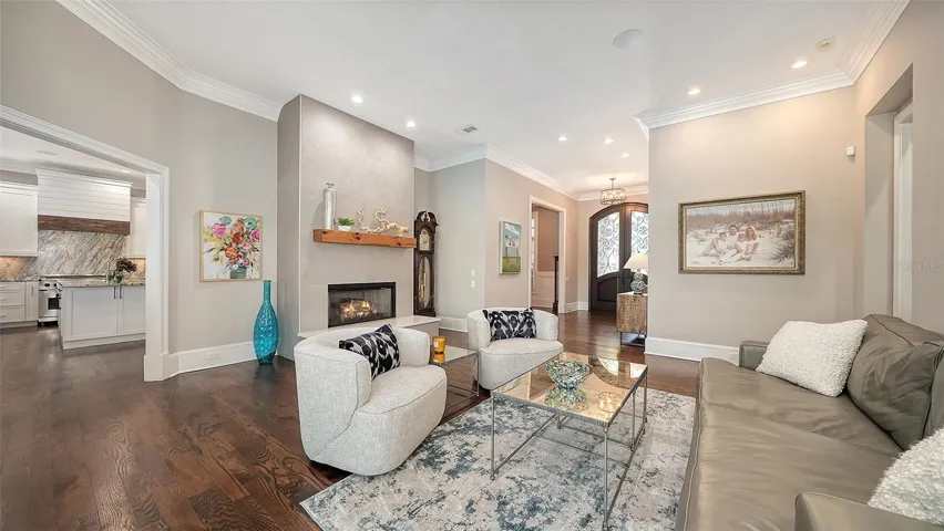 Living Room with gas fireplace