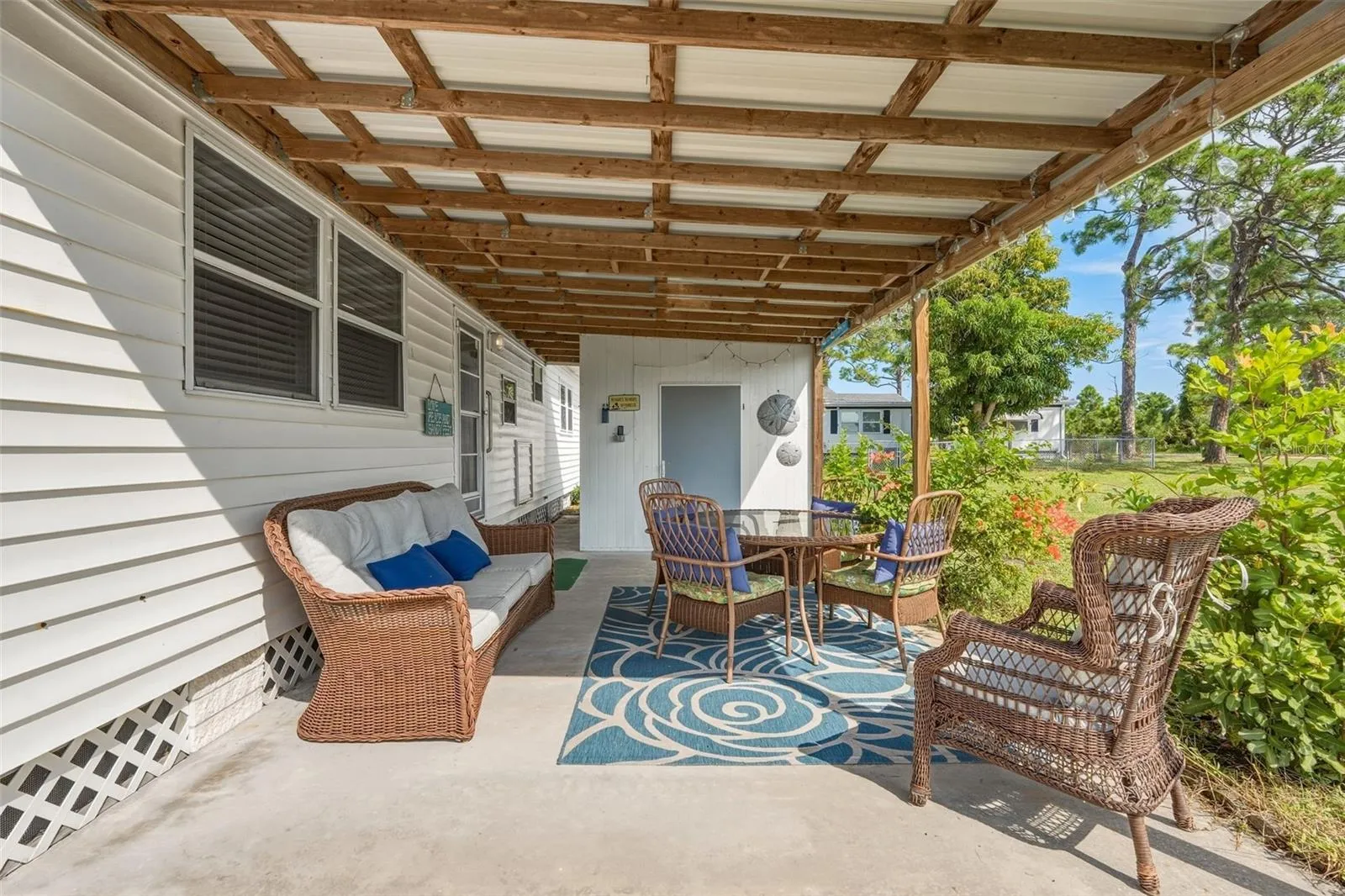 carport