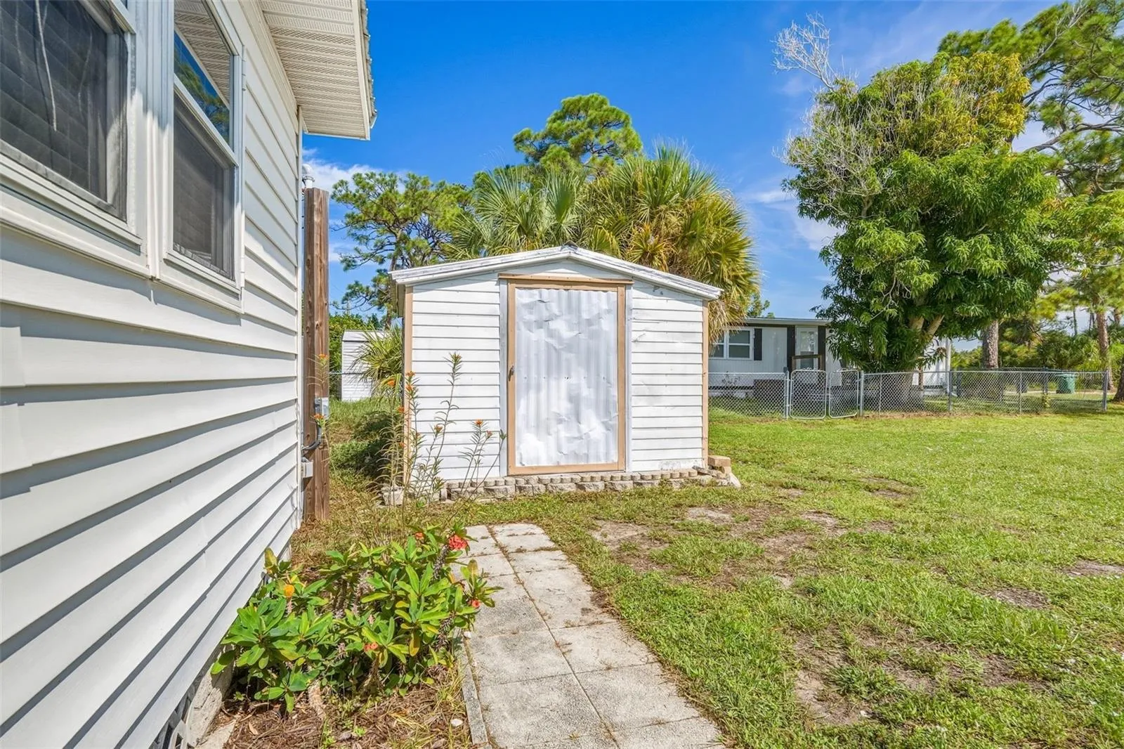 Storage shed