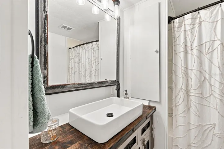 Guest bathroom