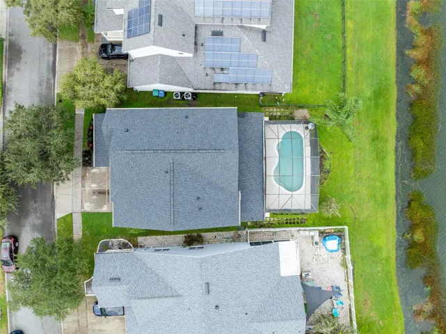 This Levitt and Sons Plymouth model offers 4 bedrooms plus an oversized bonus room that could be converted into a 5th bedroom, 3.5 bathrooms, 3,003 square feet and a 2 car garage.