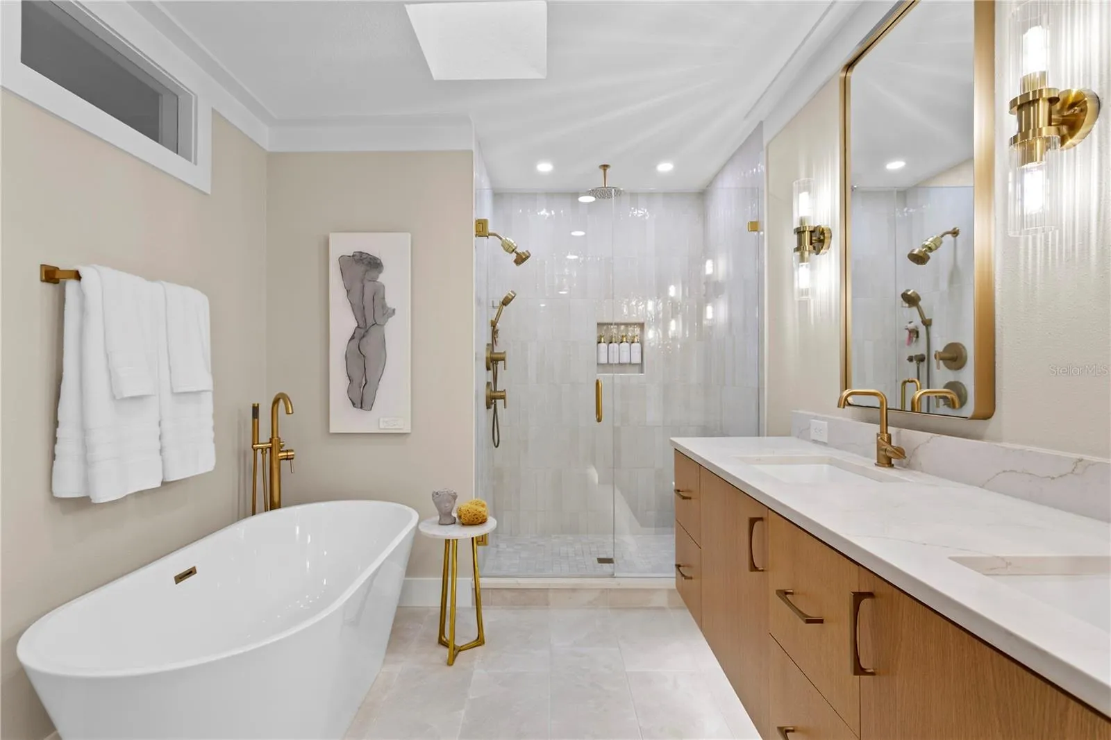 Primary bath