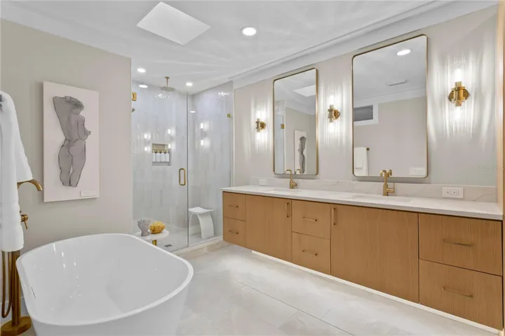 Primary bath