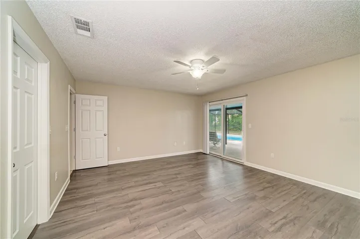 Master Bedroom 02