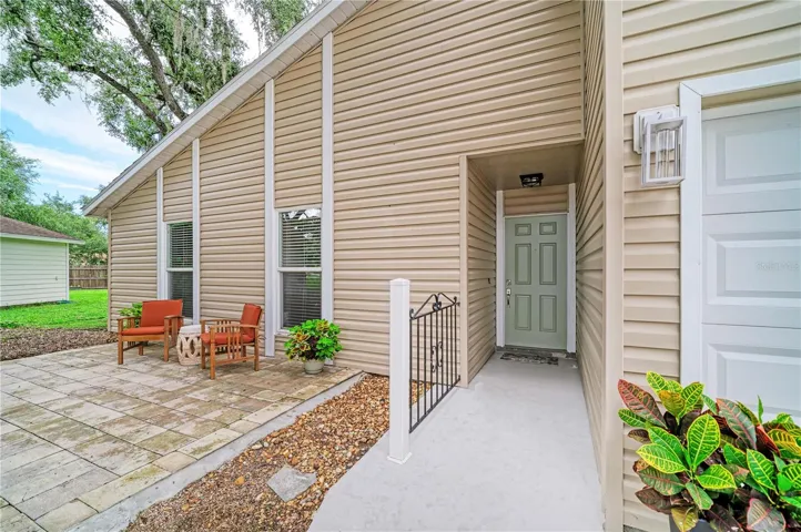 Front Exterior 03