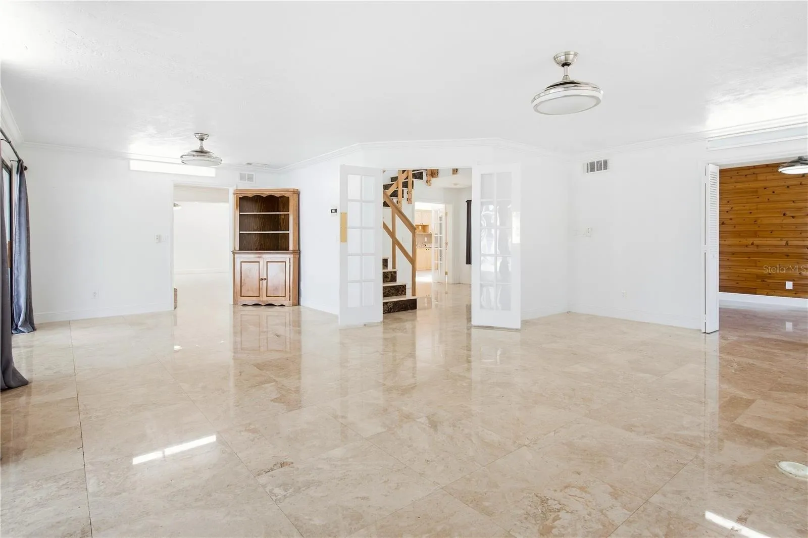 Family room and dining room combo