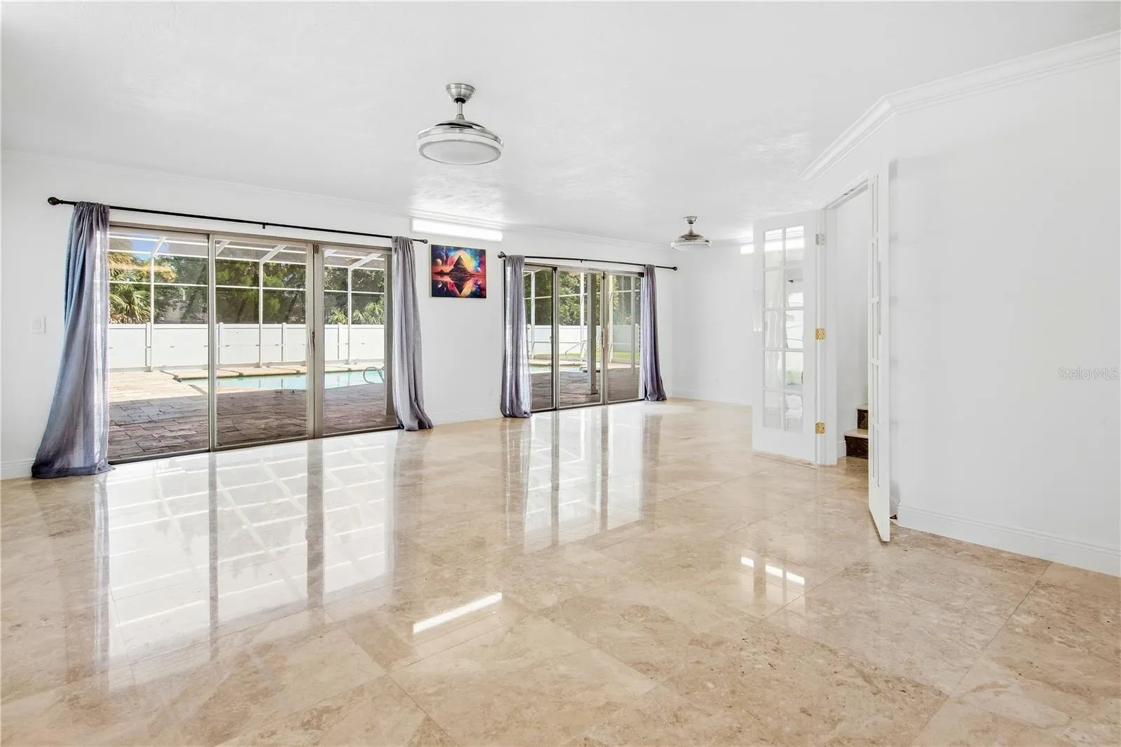 Family room and dining room combo