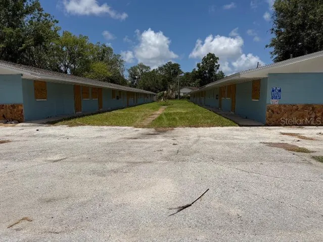 2, 7 unit buildings
