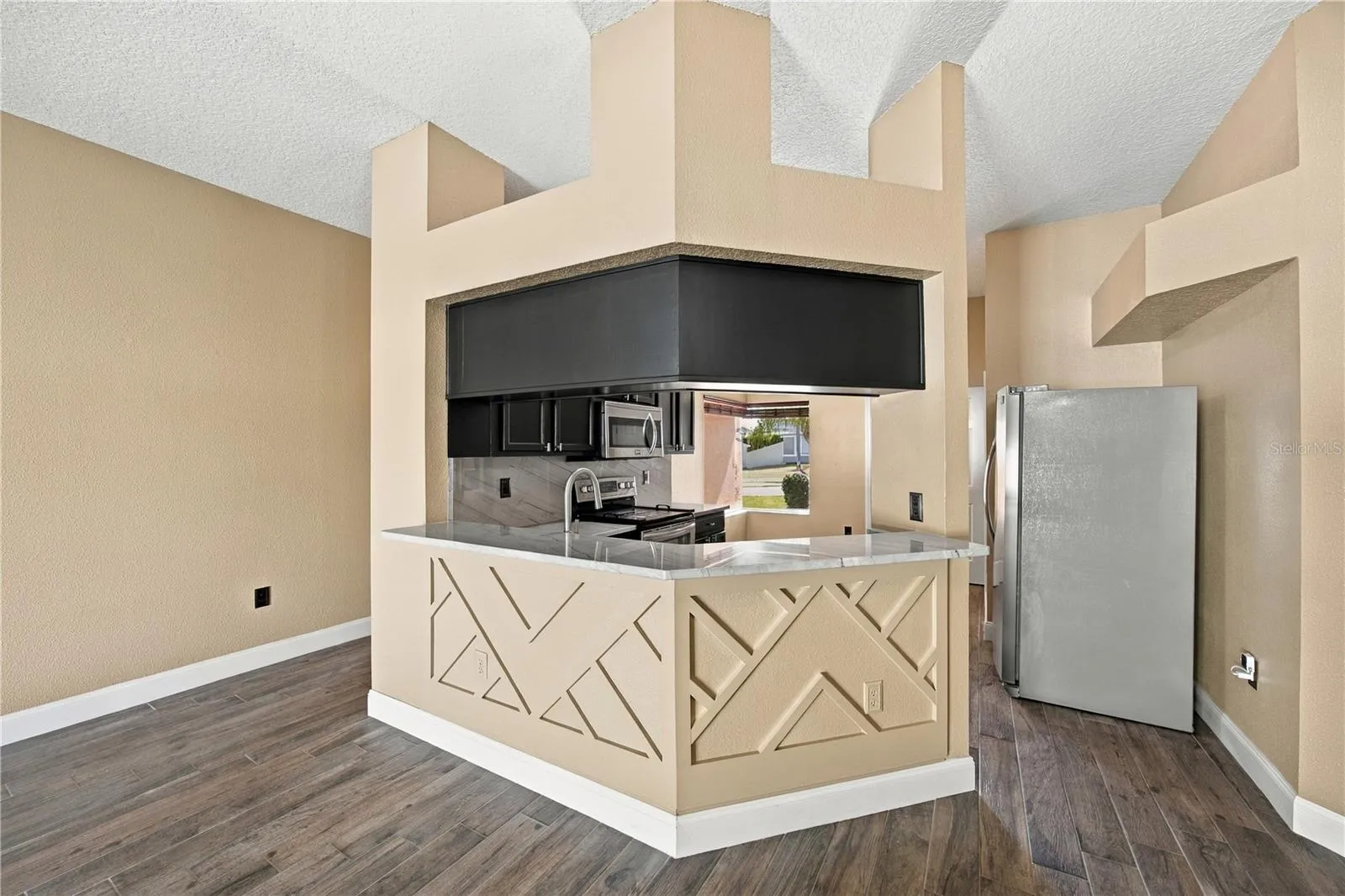 Living Room/Kitchen View