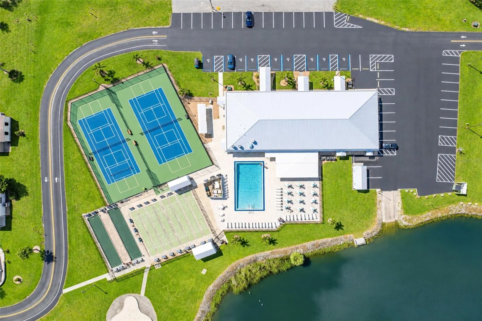Aerial of the Edgewater Club Amenities