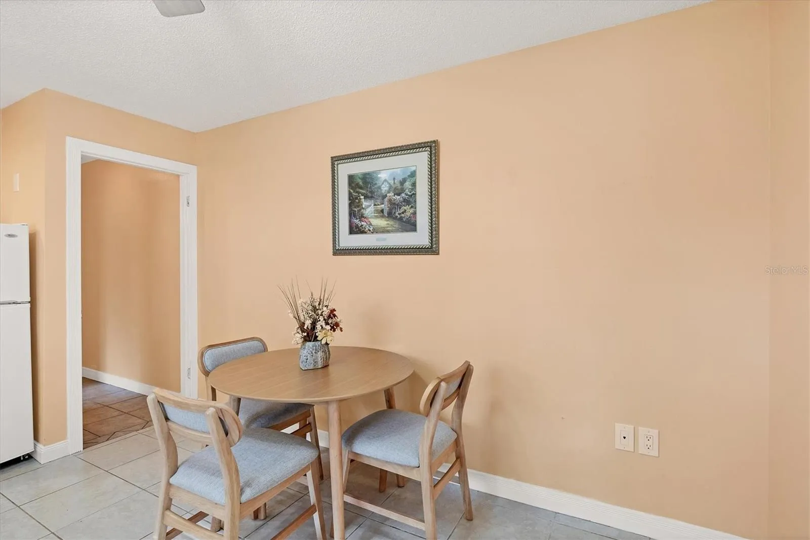 Eating Space in Kitchen