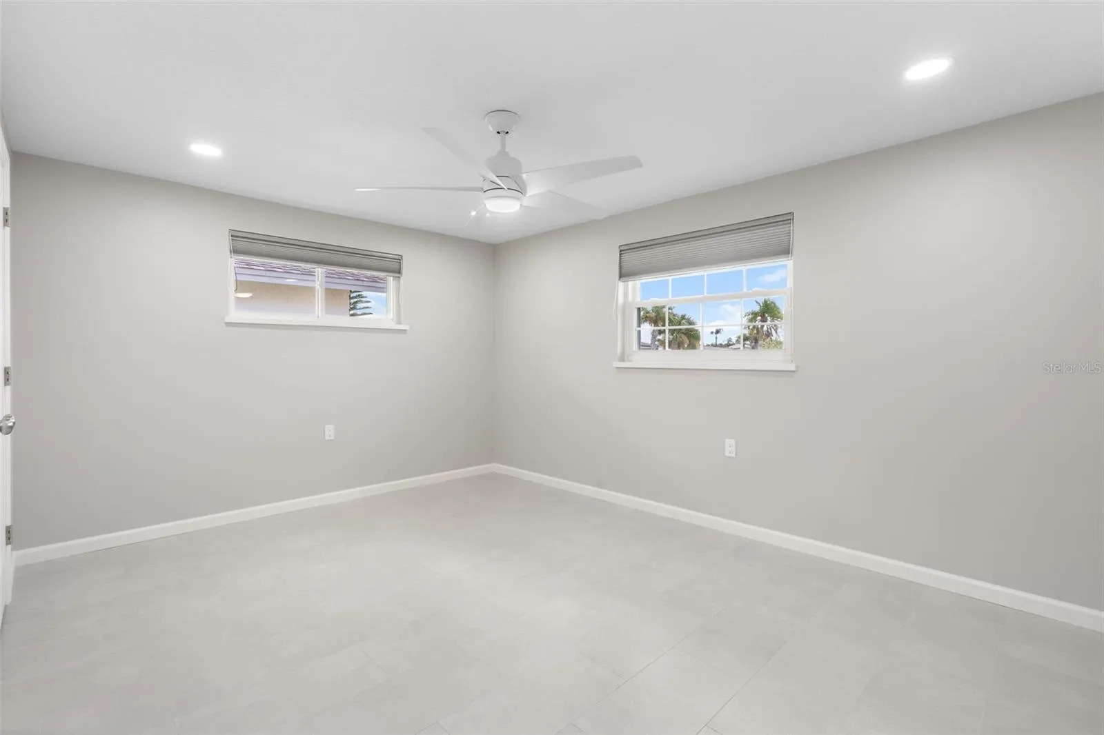 Front guest bedroom