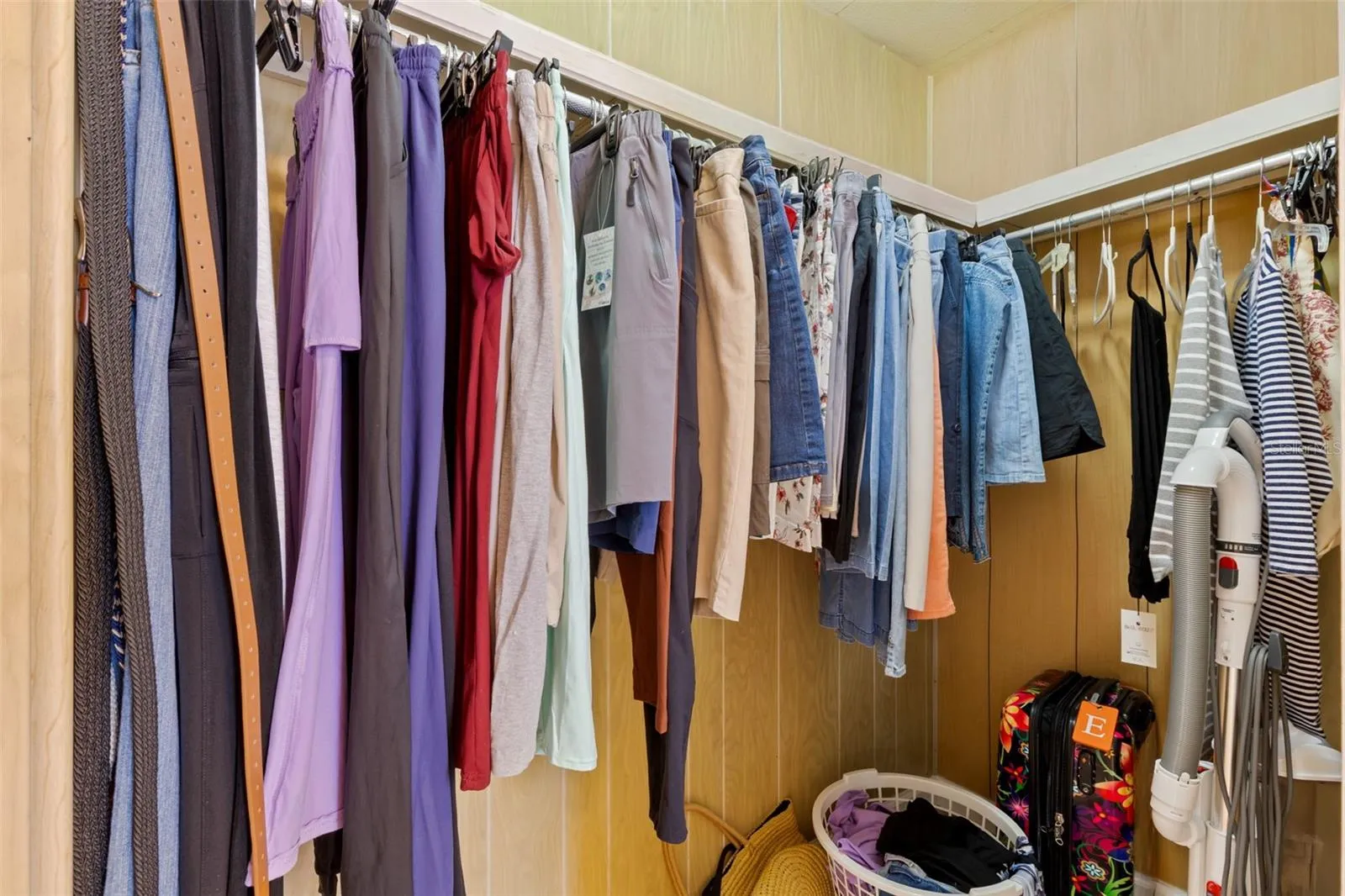 walk in closet