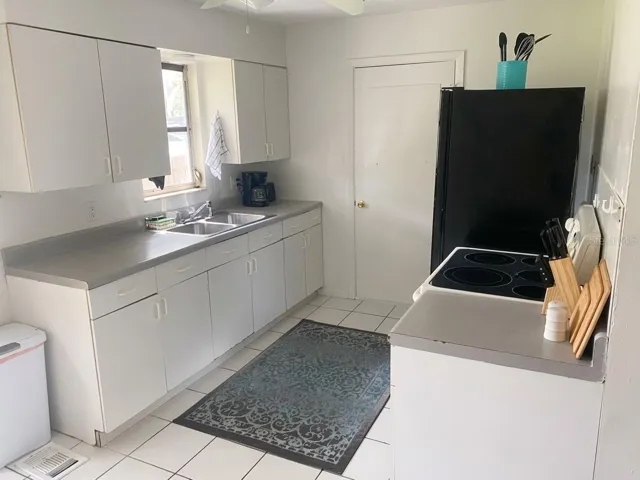 Front Unit Kitchen