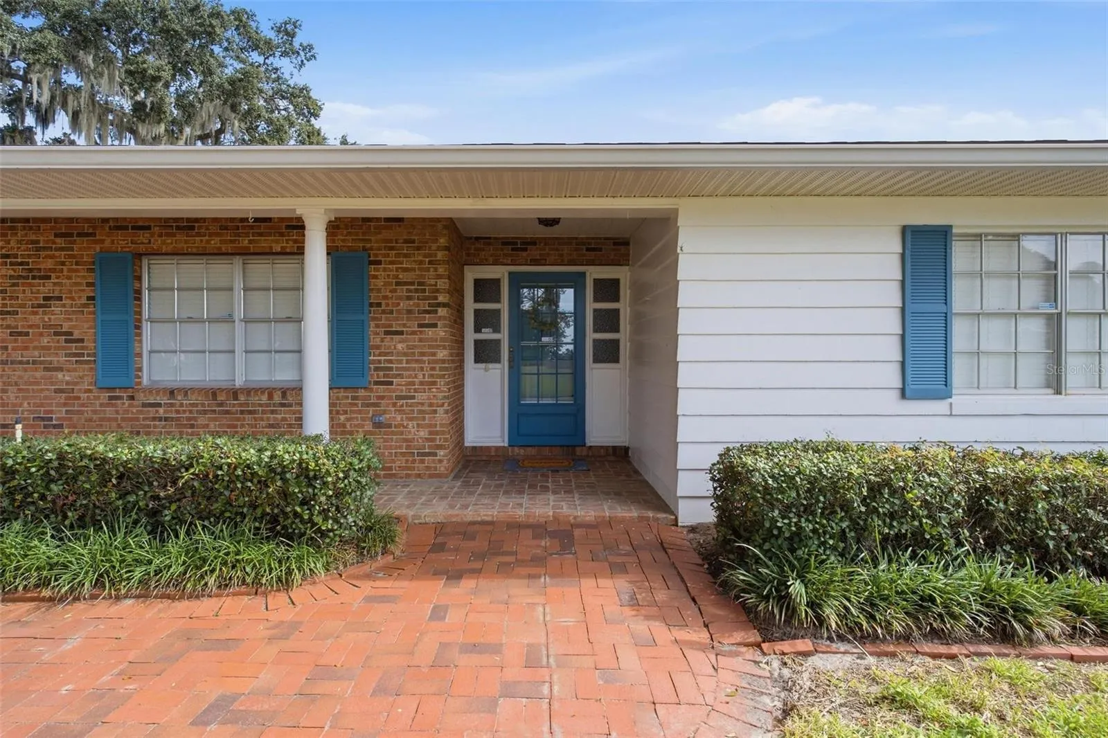 Exterior entryway