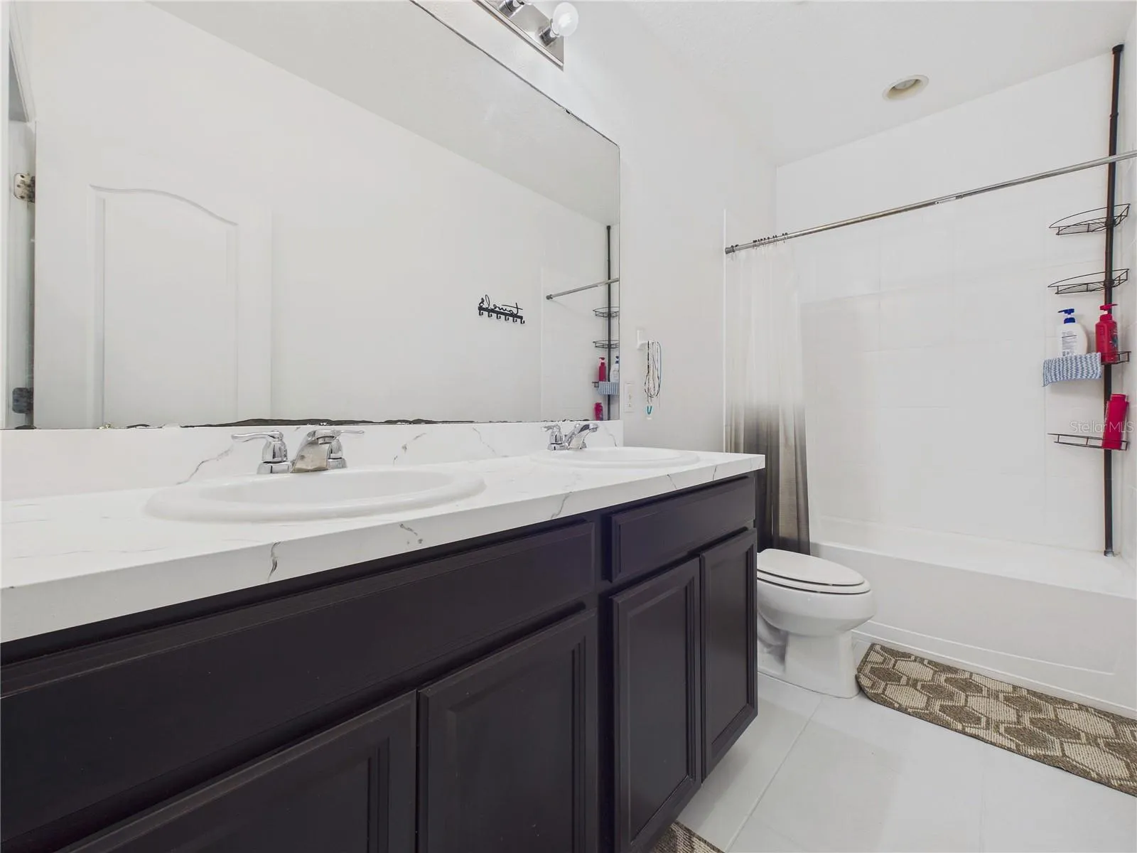 Bathroom 3 second floor