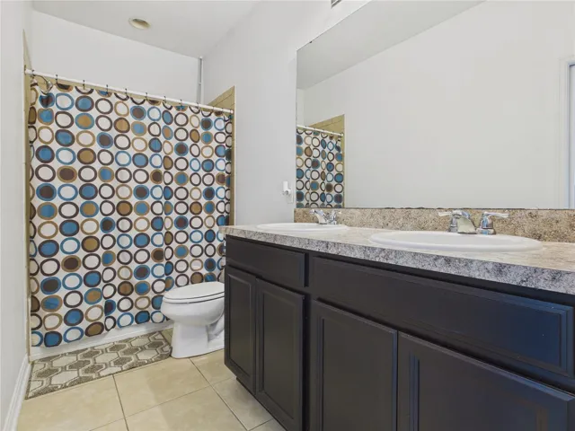 Bathroom 4 second floor