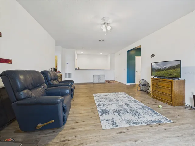 Second floor living room