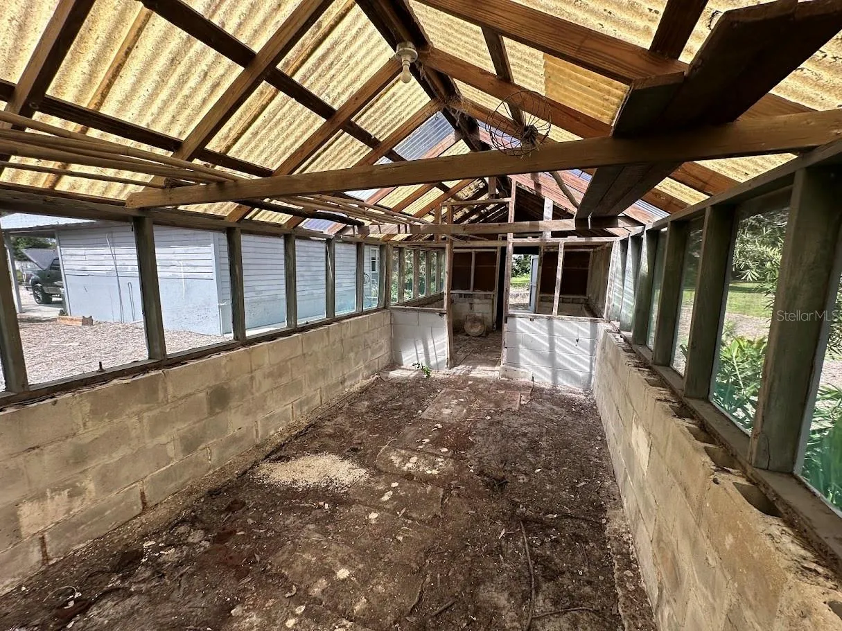 10'x38' Green House