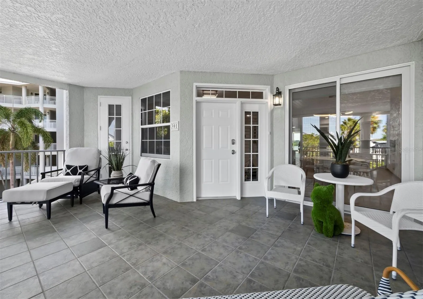 Front deck and entry