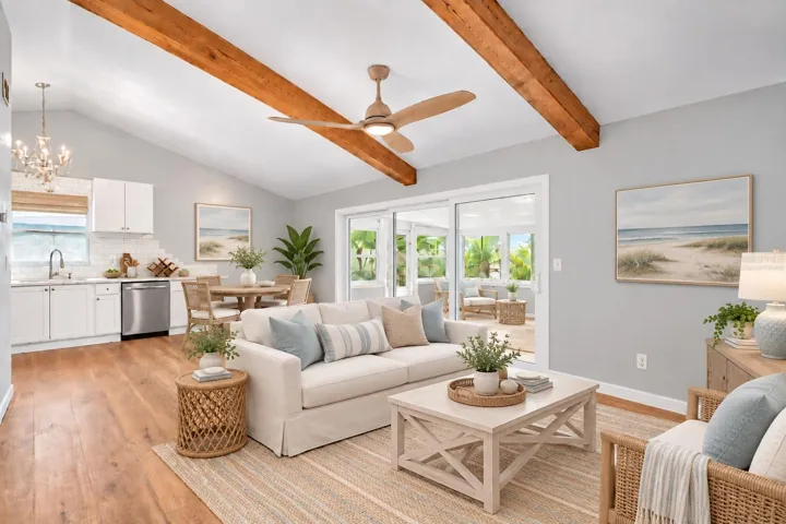 Virtually staged great room
