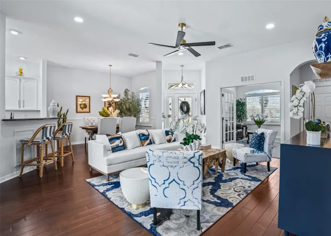 Living &amp; Dining area combination