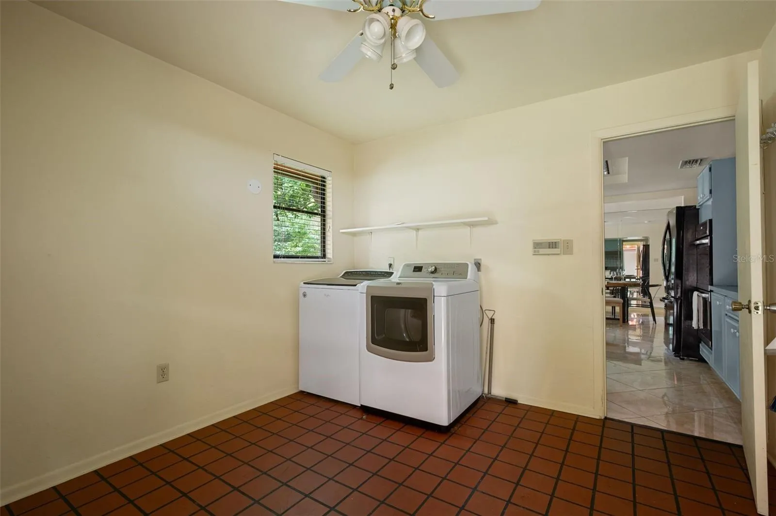Large Indoor Laundry Room off of Kitchen