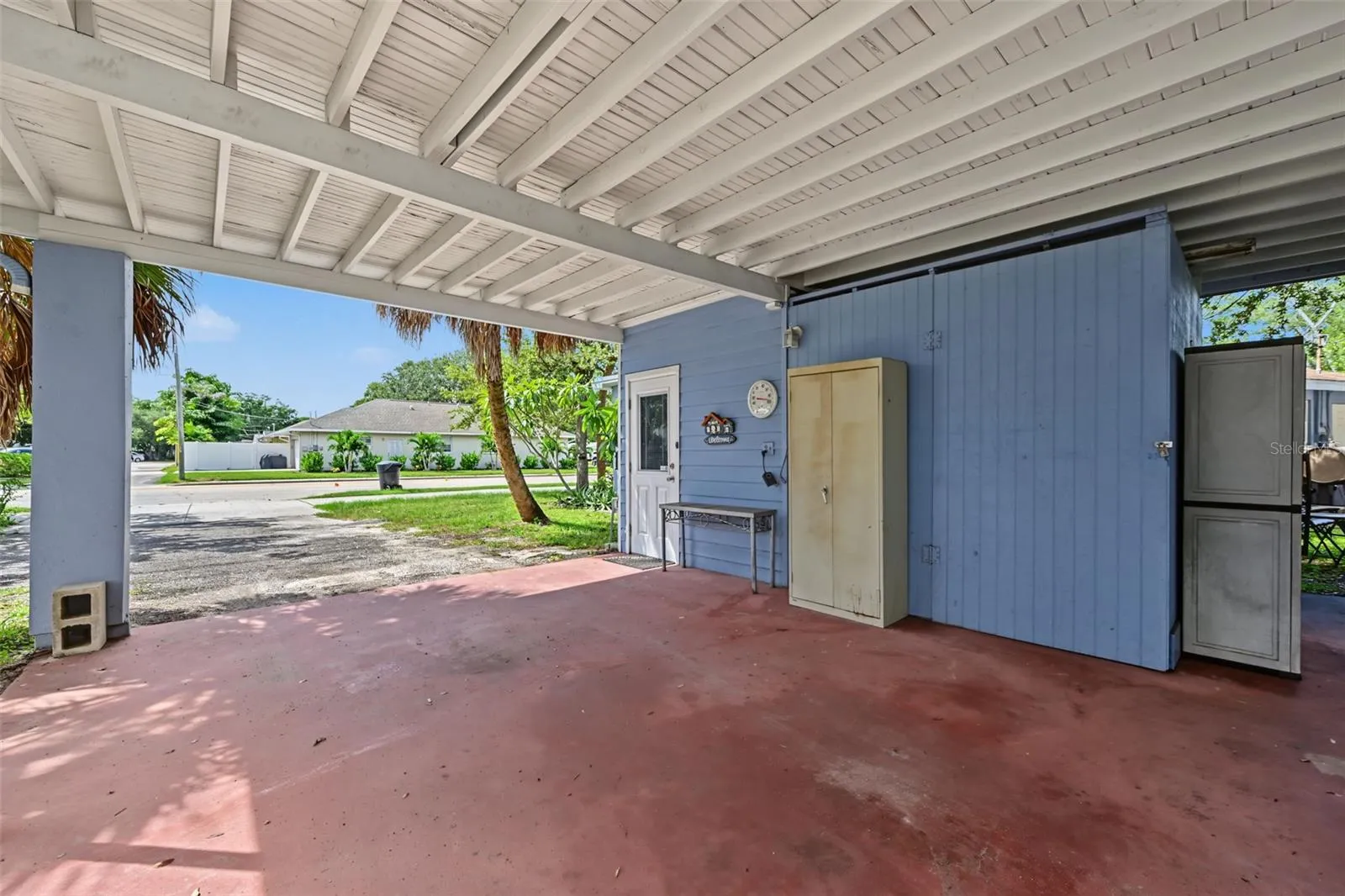 Carport